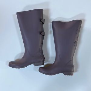 Chooka Womens Versa Prima New Mulberry Rainboots Size 6, new without tags